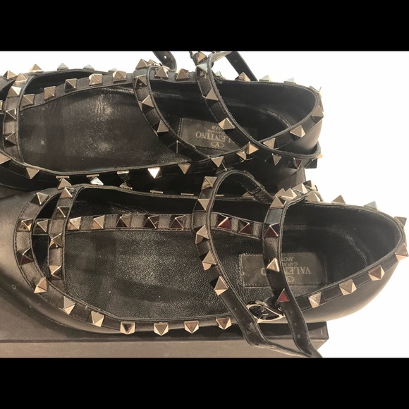 VALENTINO black Garavani Rockstud Cage Ballerina